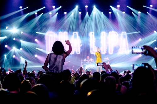 綜藝直播app開發(fā)需要什么因素(圖1) 綜藝直播app開發(fā)需要什么因素(圖1)